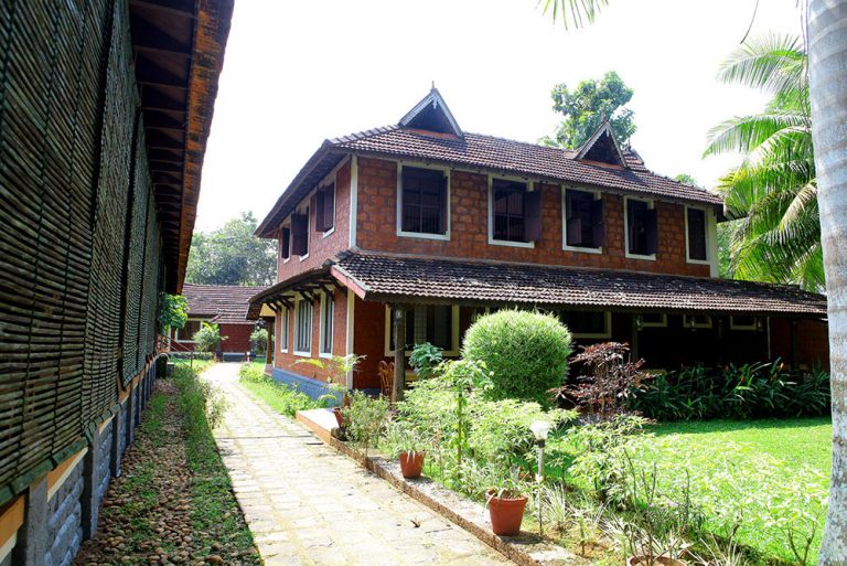 Restaurant and Yoga room 2